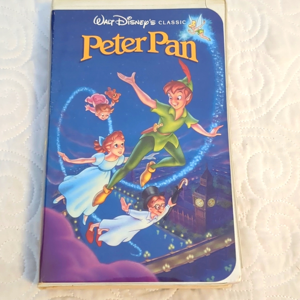 Disney Black Diamond Peter Pan VHS Tape